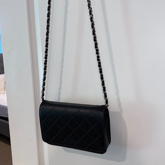 Handbags - Crossbody purse